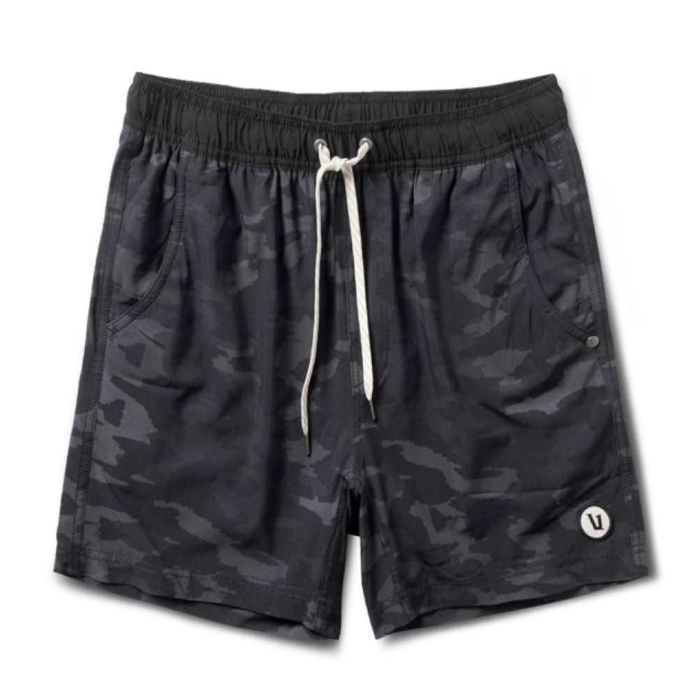 ✨Men’s Vuori Kore Short✨